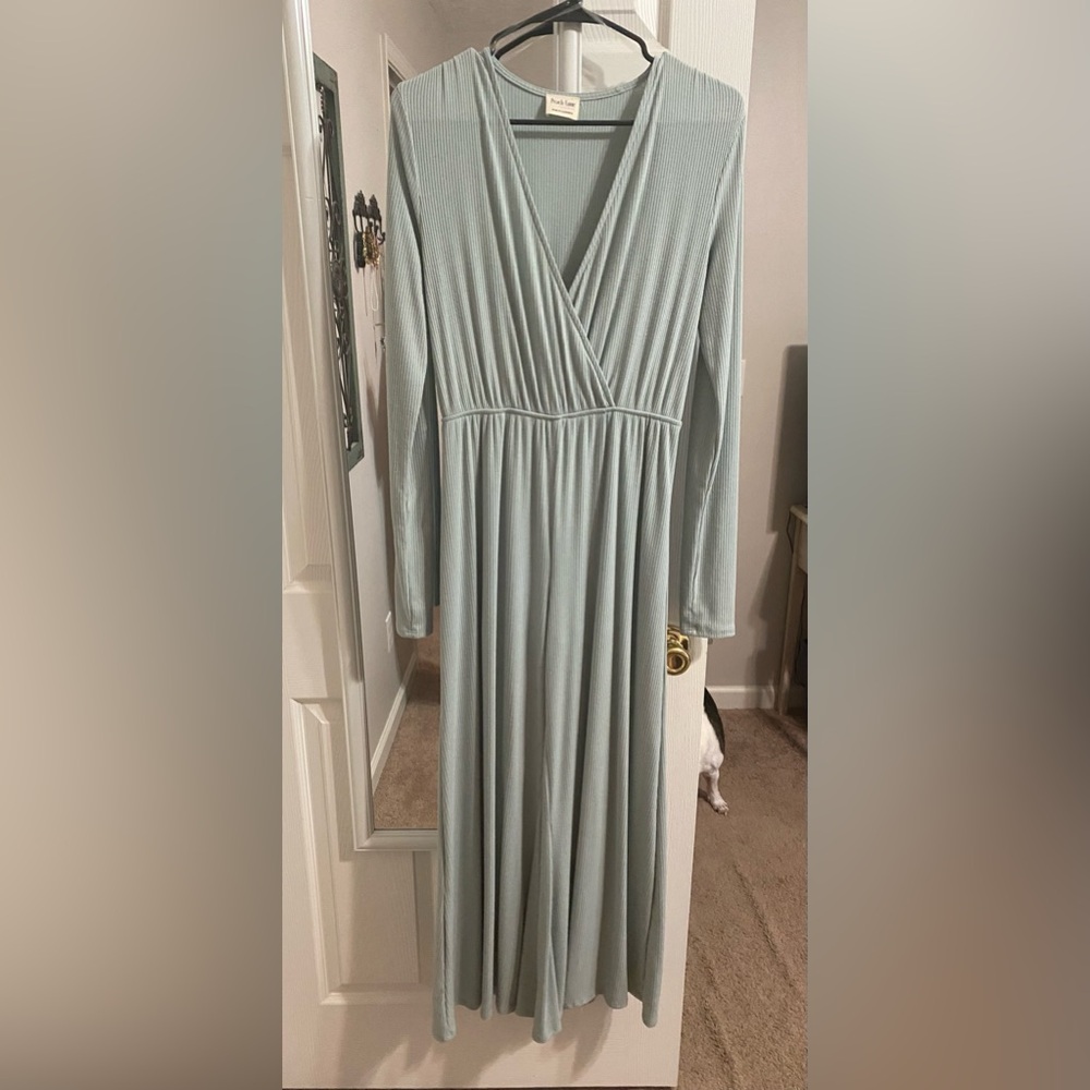 Mint green pantsuit - size small